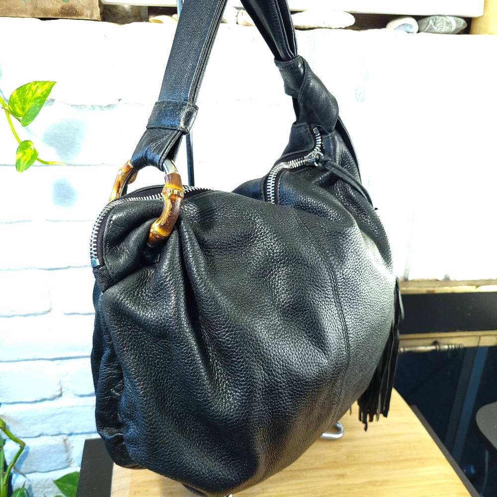 RARE Gucci Leather Bag with Bamboo and leather tassel detailing - Picture 16 of 16